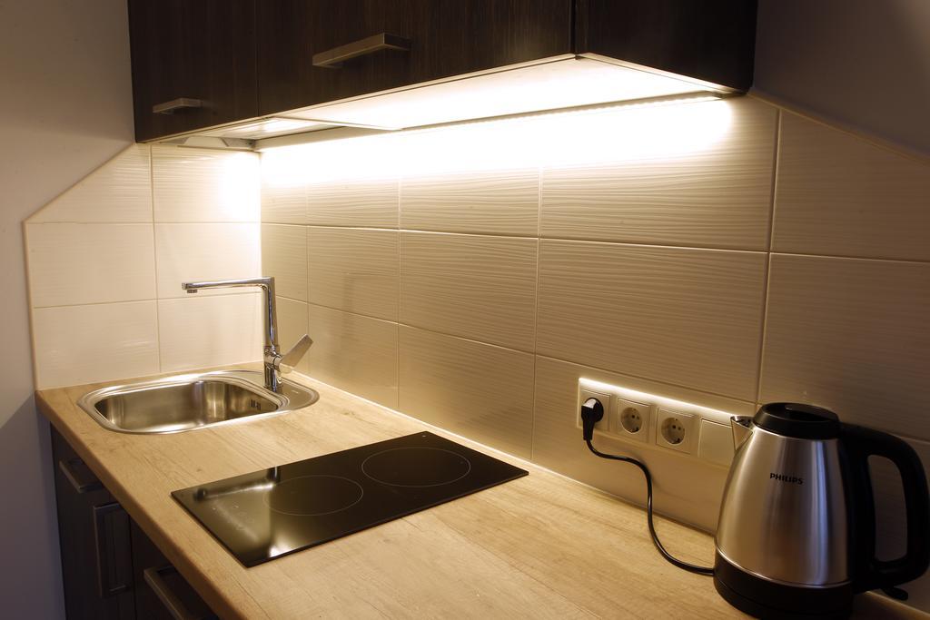 Meness Apartamenti 采西斯 外观 照片